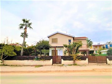 1 - Famagusta, House