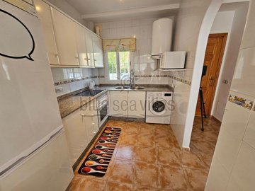 1439-alcazaba-4a-kitchen-1