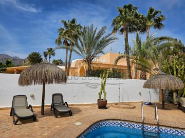 casa-sevilla-pool--4-