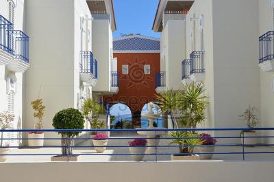 23-Avenida-Costa-Levante--Mojacar---entrance-to-block-2-apartment-23-Palacio-de-la-Marina-_opt