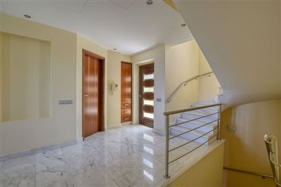 entrance-lobby-stairs