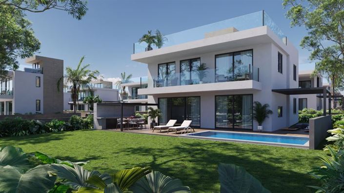 Image No.1-5 Bed Villa for sale