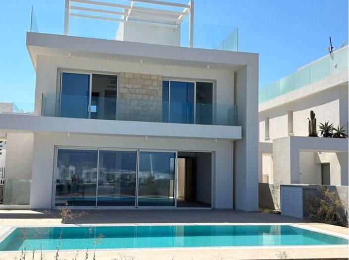 Image No.1-6 Bed Villa for sale