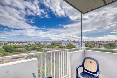 bedroom-1-and-2-balcony