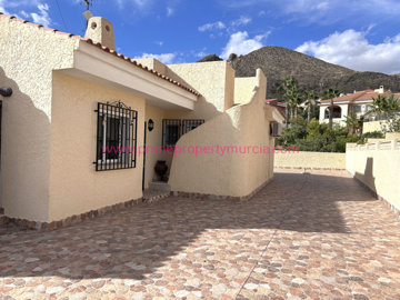 865-detached-villa-for-sale-in-bolnuevo-16010