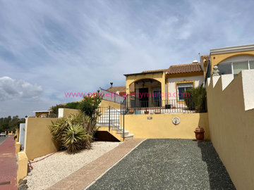 889-villa-for-sale-in-mazarron-country-club-1