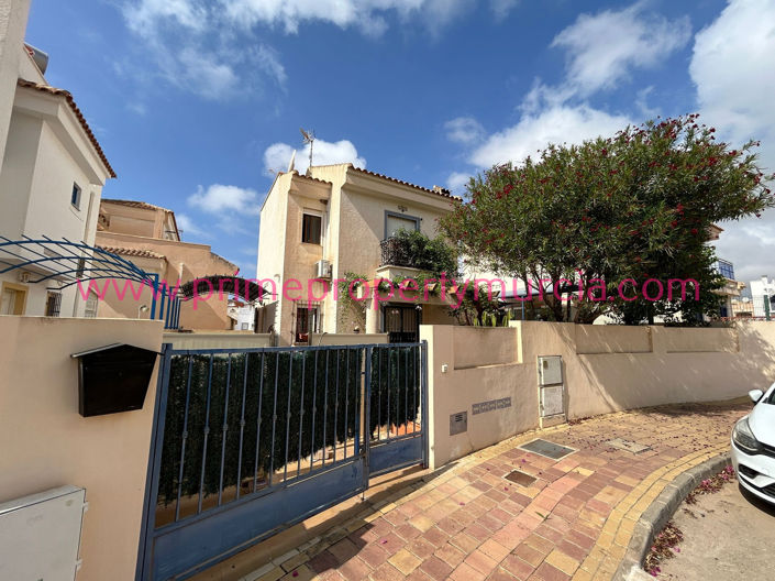 Image No.1-3 Bed Villa for sale