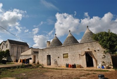 vendita-gruppo-di-fabbricati-bari-rif-uao-987