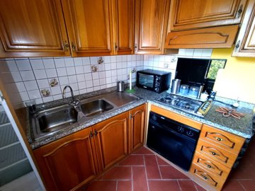 vendita-propriet-semi-indipendente-lucca-rif-