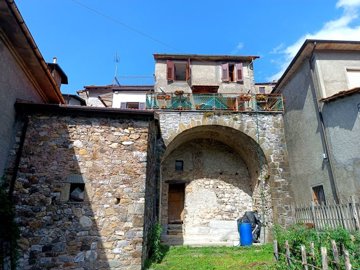 vendita-casa-di-paese-lucca-rif-mnc-1489-la-c