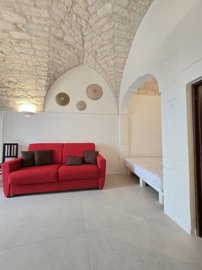 1 - Ostuni, House