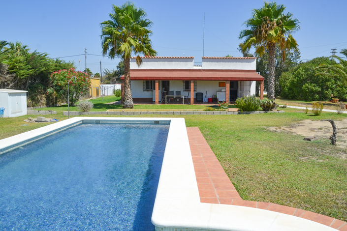 Image No.1-3 Bed Villa for sale