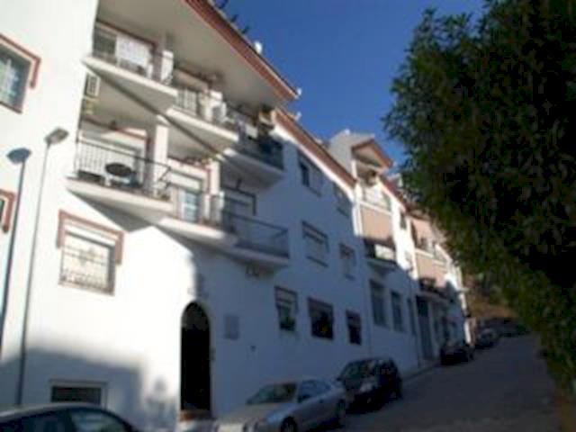 Image No.1-4 Bed Apartment for sale