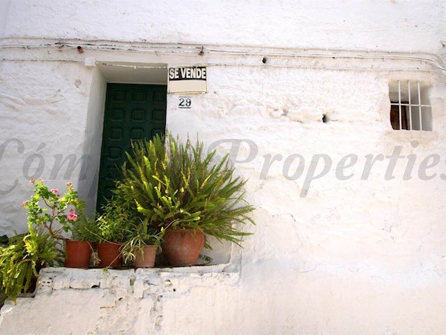 Image No.1-Maison de ville de 2 chambres à vendre à Sayalonga