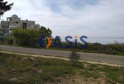 1 - St Vlas, Land