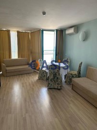 1 - Golden Sands, Appartement