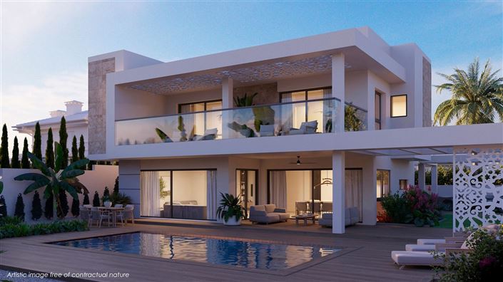 Image No.1-4 Bed Villa for sale