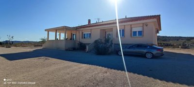 8897-villa-for-sale-in-caudete-444266-large