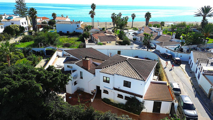 Image No.1-Propriété de 6 chambres à vendre à Estepona