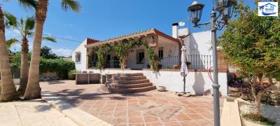 For-Sale-Finca-with-stables-in-Almayate--1-