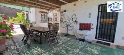 For-Sale-Independent-Villa-in-Canillas-de-Caeituno--Inland-Andalusia--10-