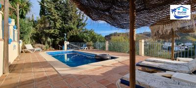 Property-for-sale-in-los-romanes-malaga-spain-costa-del-sol-andalusia---5-