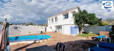 Property-for-Sale-in-Nerja--Malaga--Andalusi--La-Axarquia--1-