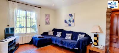 Independent-House-For-Sale-in-Caleta-de-Velez--La-Axarquia--Malaga--Costa-del-Sol--7-