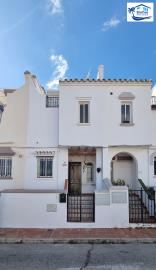 For-sale-town-house-in-Nerja--2-