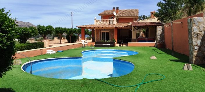 Image No.1-6 Bed Country House for sale