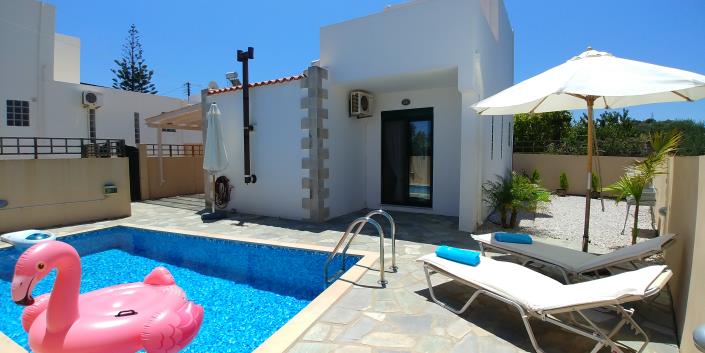 Image No.1-2 Bed Villa / Detached for sale