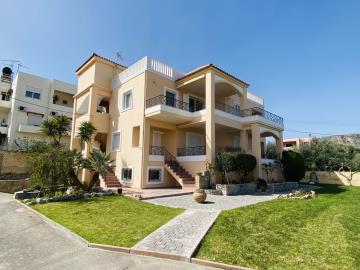 Villa-For-Sale-In-Kalives-image00036