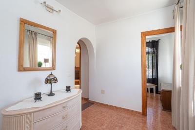 SOLHH91_Los_Narejos_Townhouse_hall