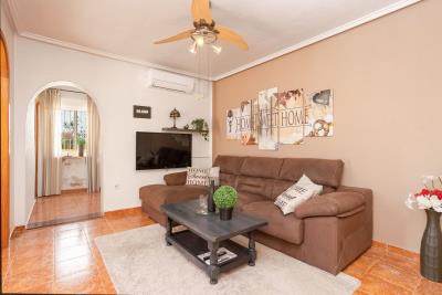 SOLHH91_Los_Narejos_Townhouse_livingroom_5