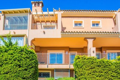 1 - La Mairena, Townhouse