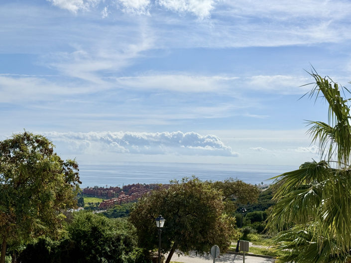 Image No.1-Villa de 4 chambres à vendre à Casares