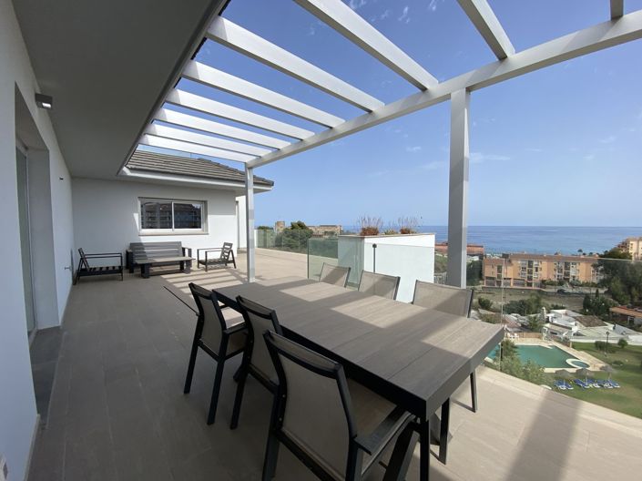 Image No.1-4 Bed Penthouse for sale