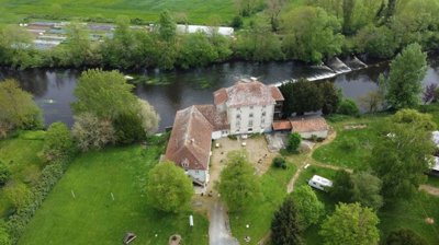 1 - Saint-Savin, Maison