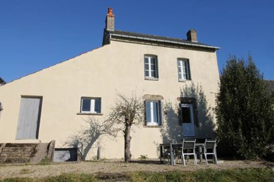 1 - Saint-Léger-sous-Beuvray, Apartment