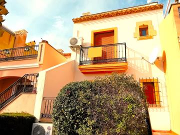 1 - La Finca, Townhouse