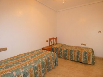 3706152001apartmentforsaleinalgorfa28603799la