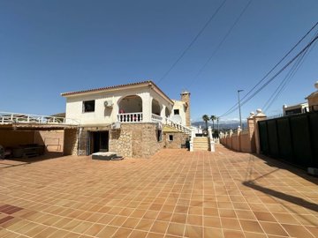 villa-for-sale-in-albir-es561-174066-3