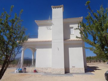 10272-villa-for-sale-in-pinoso-482735-large