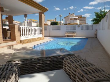 3657-villa-for-sale-in-pilar-de-la-horadada-2