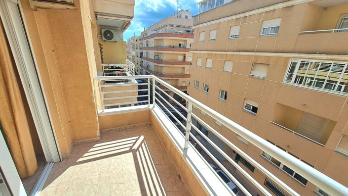 Image No.1-Appartement de 3 chambres à vendre à Torrevieja