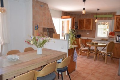 house-for-sale-in-torremendo-12