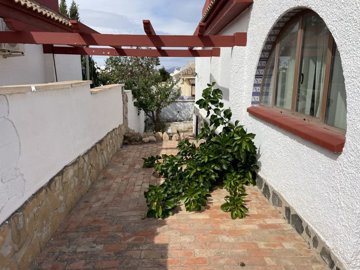 villa-for-sale-in-camposol-es674-175161-10