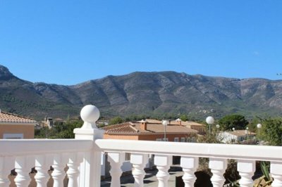 villa-for-sale-in-alcalali-13