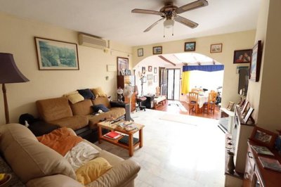 27070-terraced-house-for-sale-in-san-miguel-d