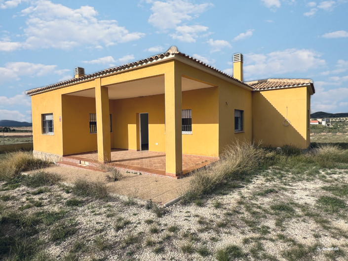 Image No.1-3 Bed Villa for sale